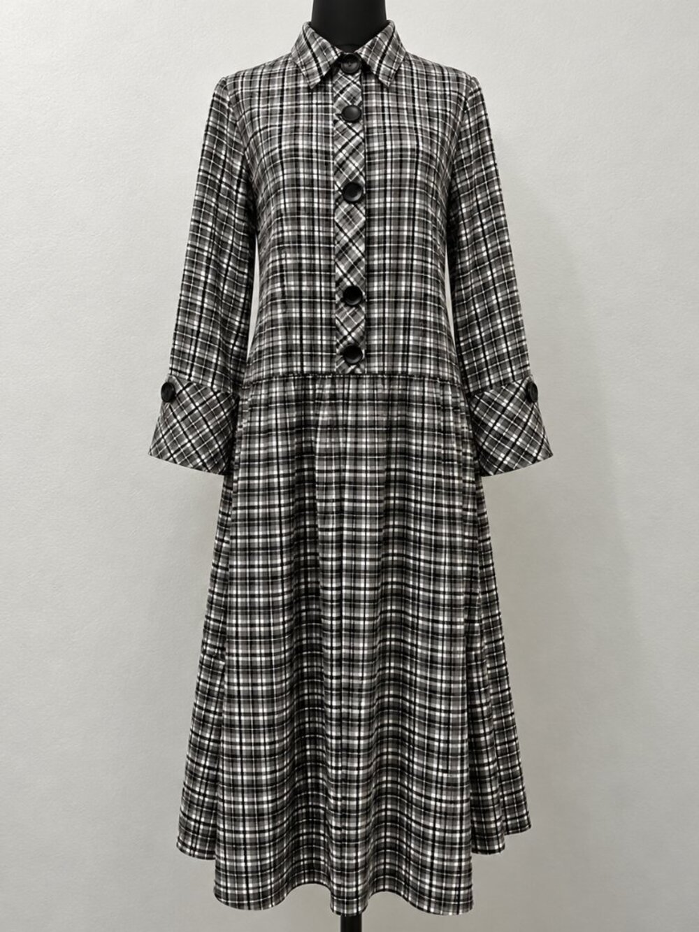 Zara Basic Plaid Midi Shirt Dress Women's M Black White Asymmetrical Hem